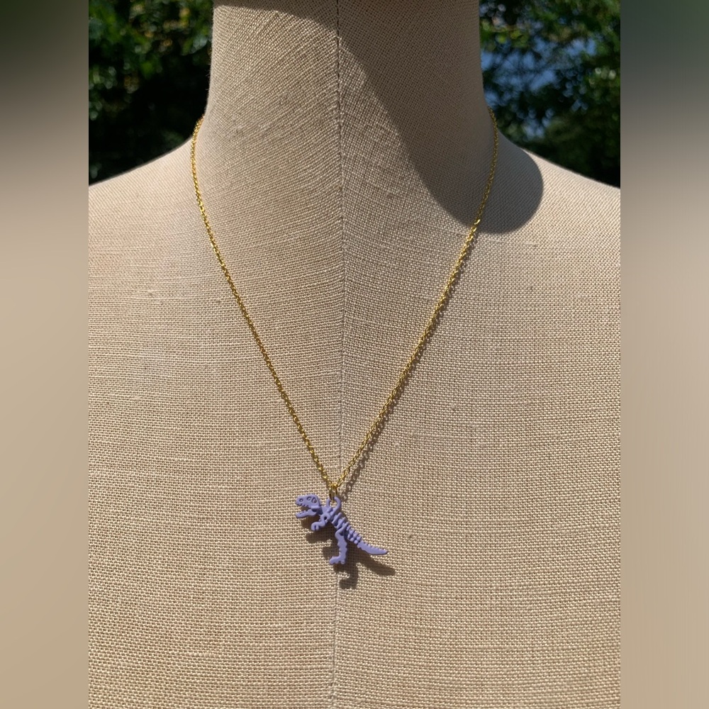 NWT Sterling Silver Plated Chain & Dinosaur 
Alloy Metal Charm Necklace - Picture 3 of 8